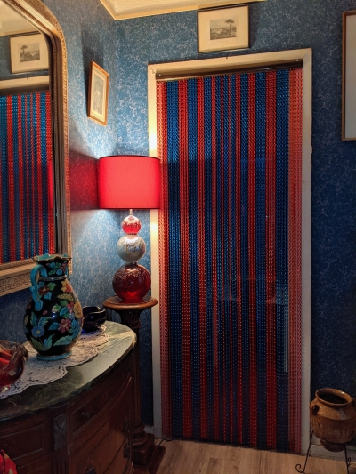 Rideau chainette Rouge et Bleu